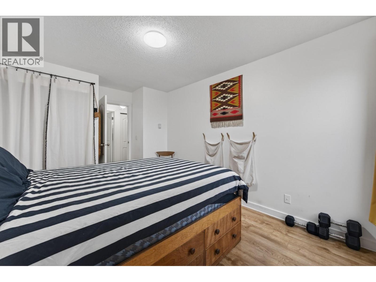 #107 751 Grandview Terrace - 10