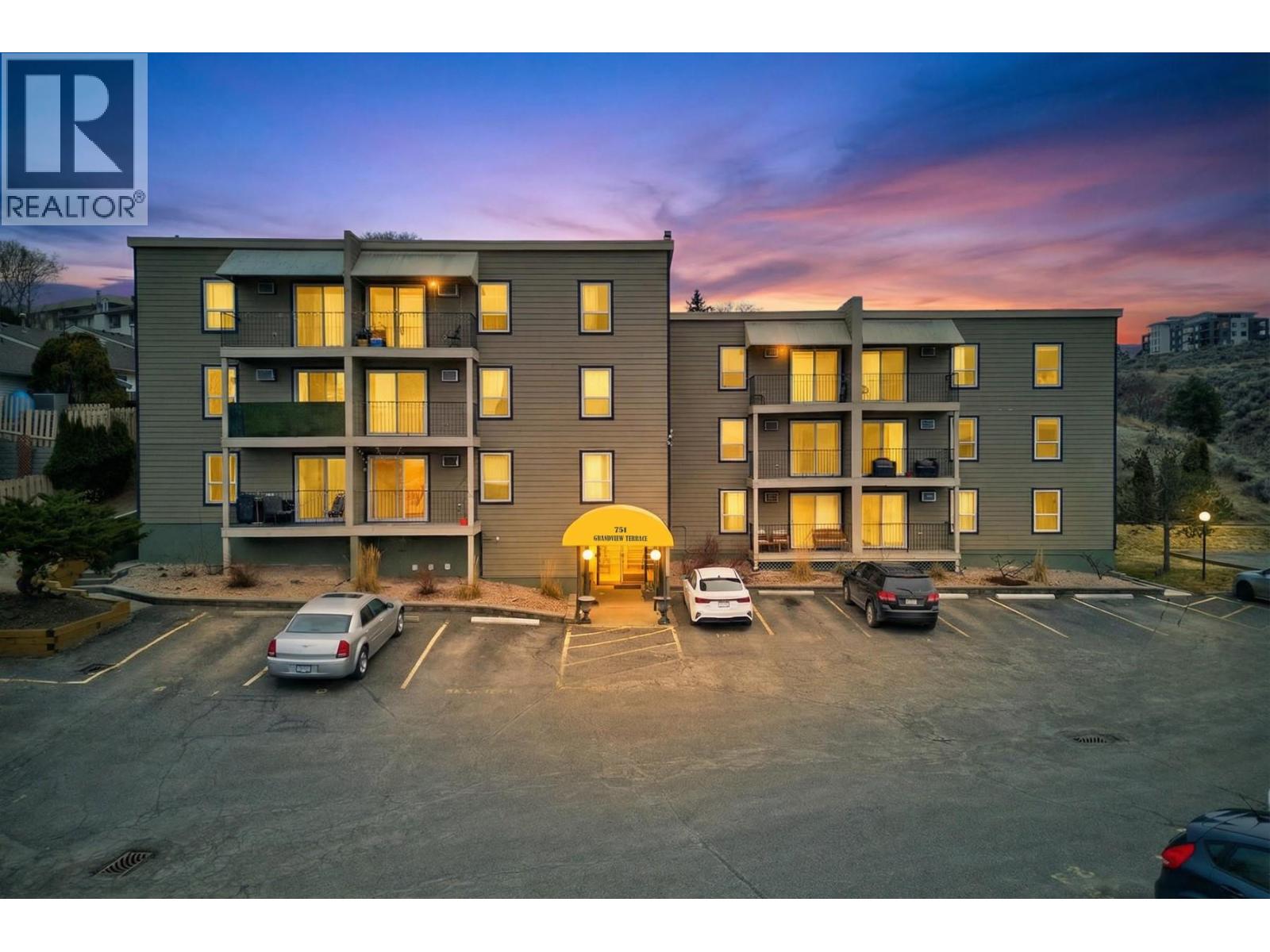 #107 751 Grandview Terrace - 18