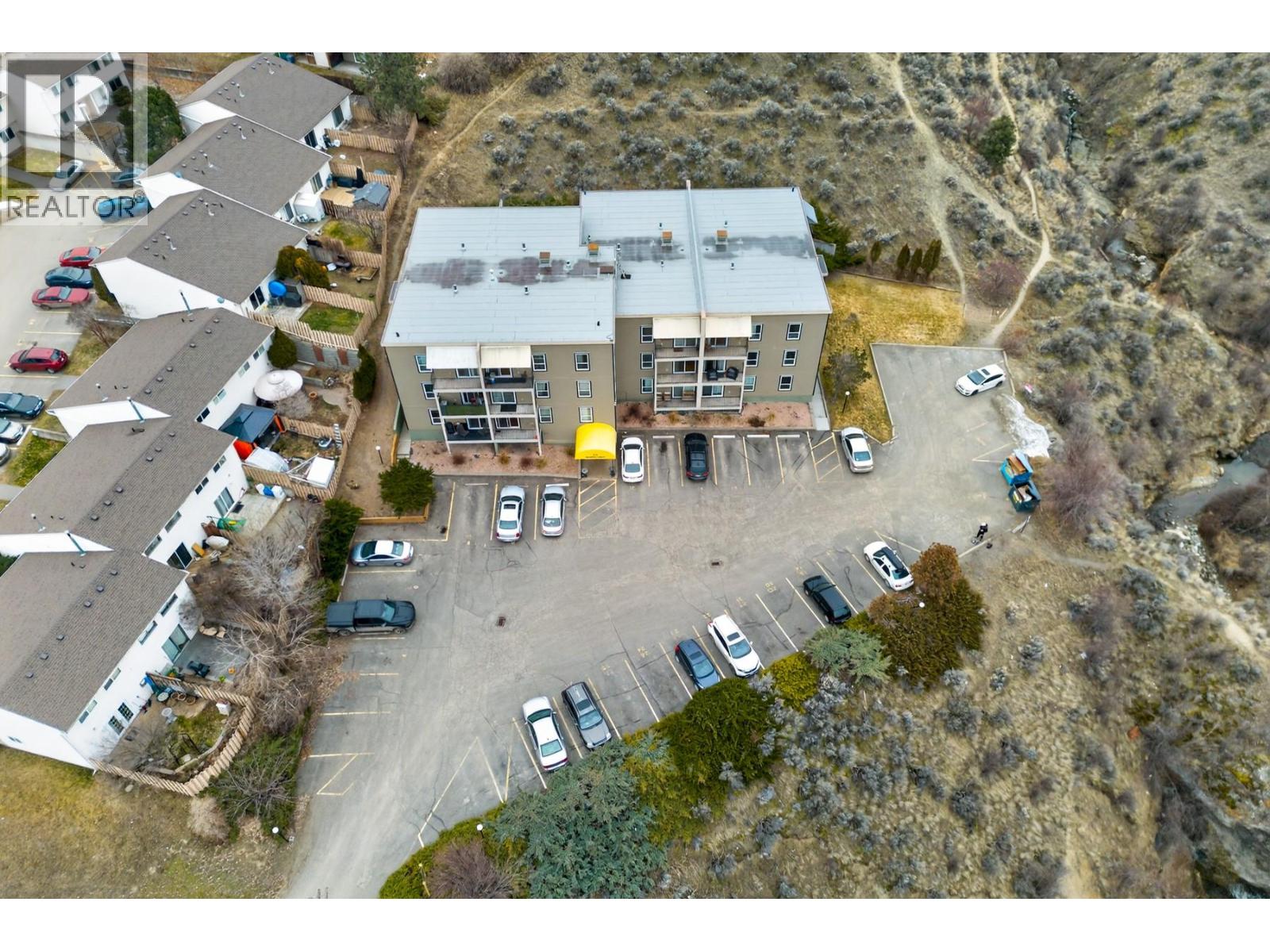 #107 751 GRANDVIEW TERRACE - 23