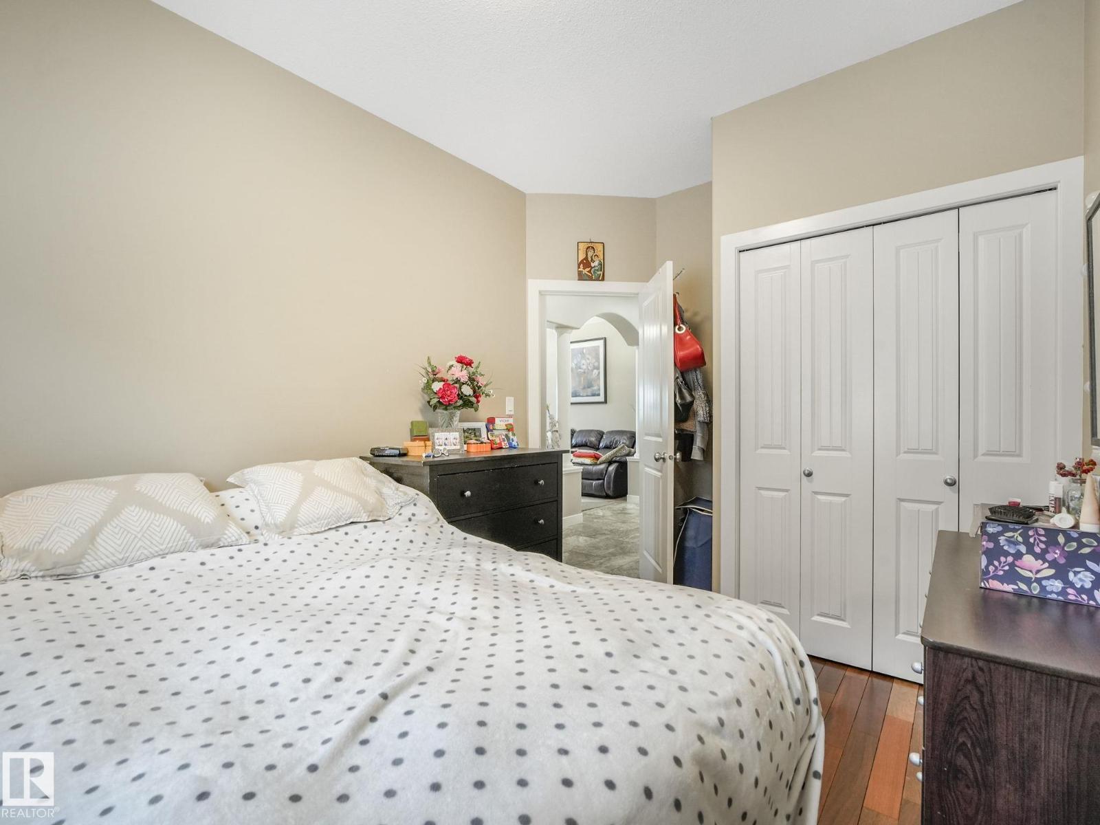 876 HODGINS RD NW - 38