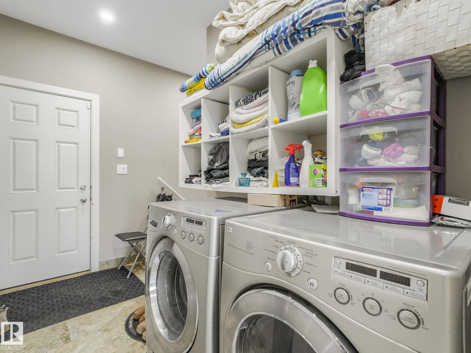 876 HODGINS RD NW - 46