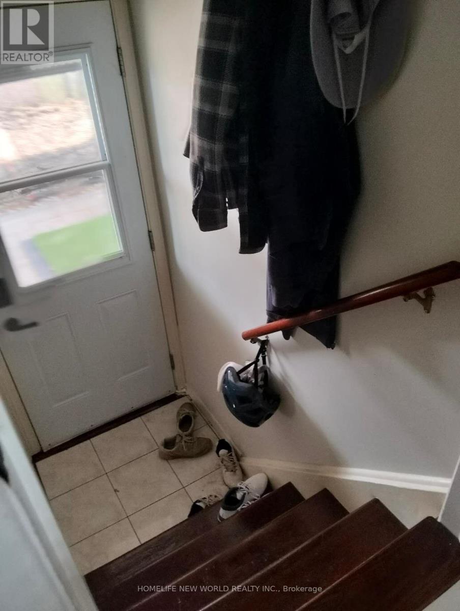 48 LINCOLN GREEN DRIVE - 14