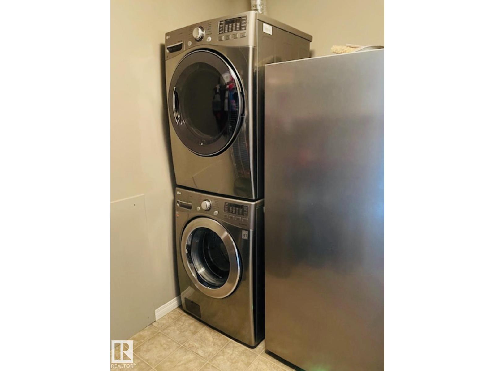 #107 1520 HAMMOND GA NW, Edmonton