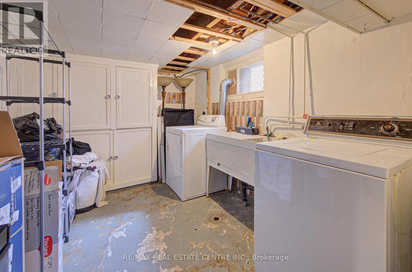 54 BELMONT AVENUE - 38