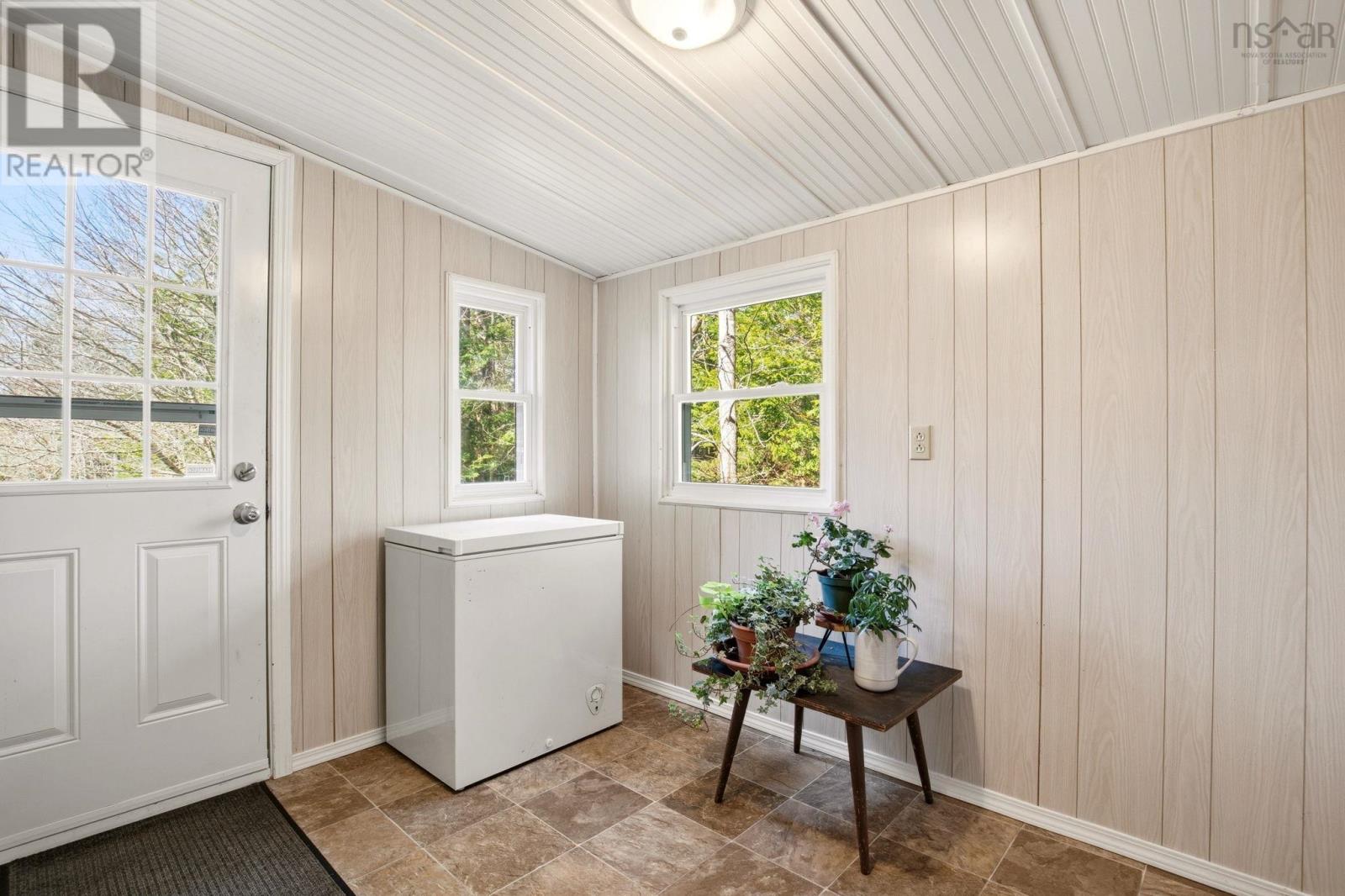 12780 HIGHWAY 215 ADMIRAL ROCK - Image 2