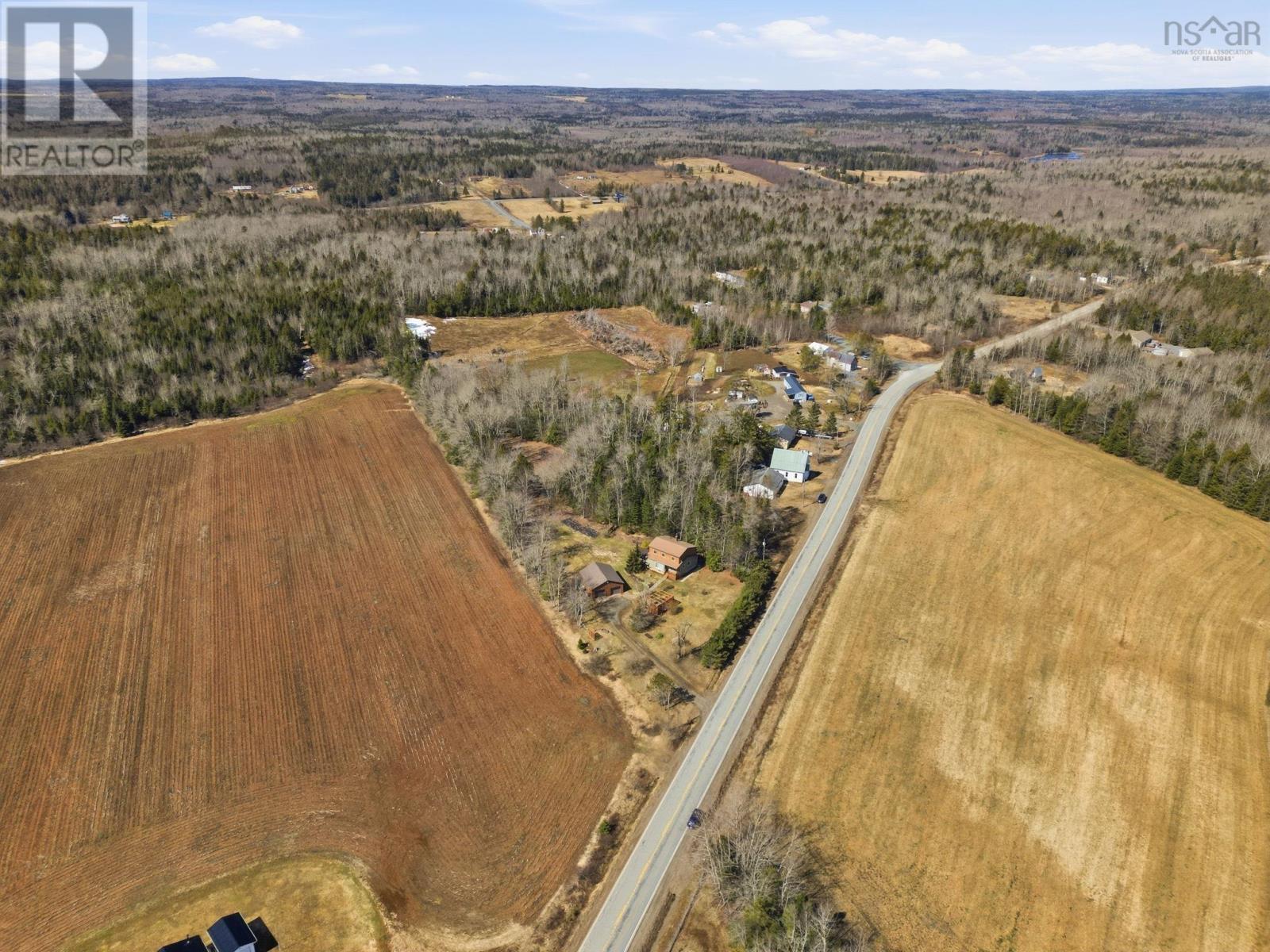 12780 HIGHWAY 215 ADMIRAL ROCK - 32