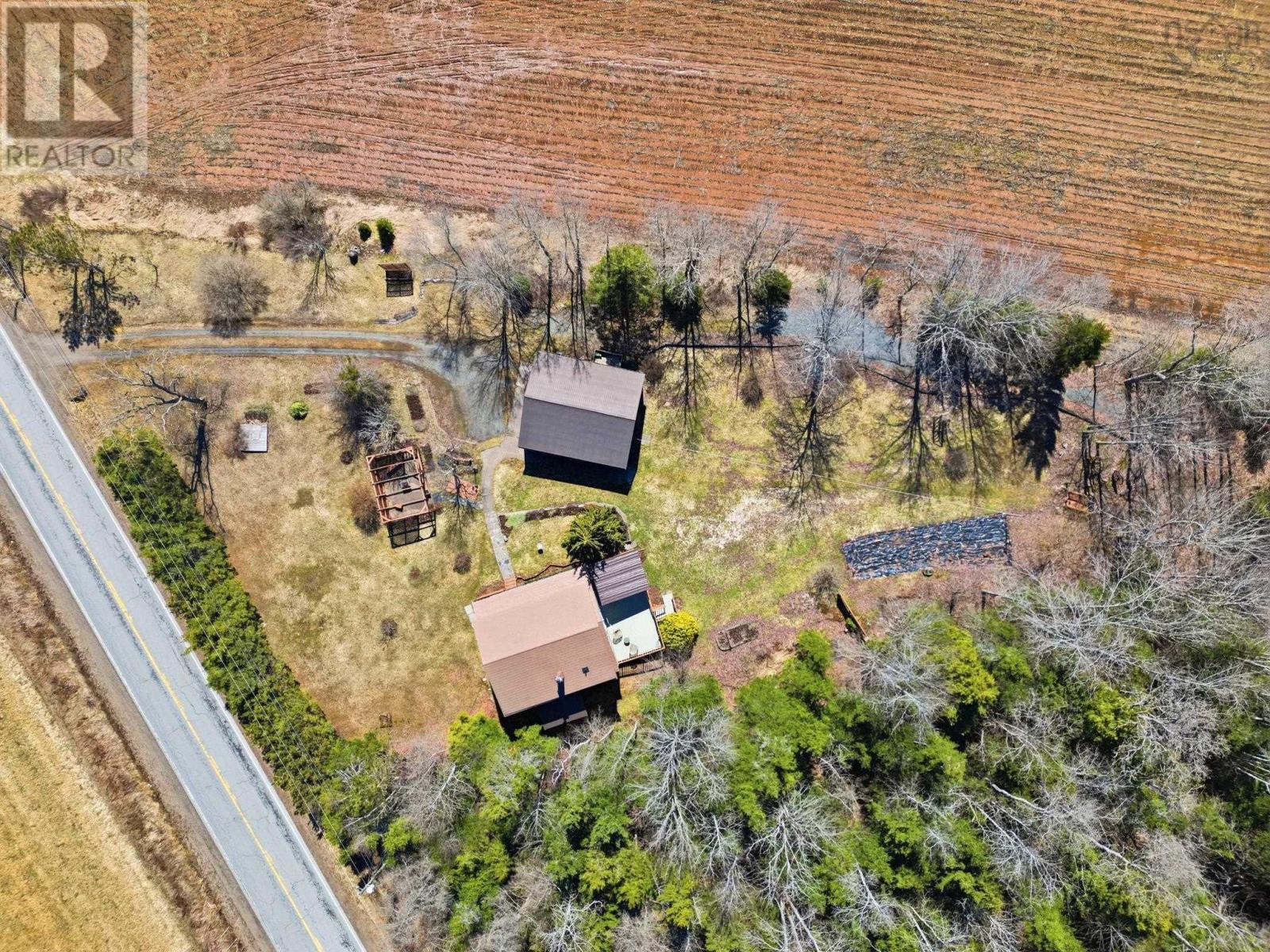 12780 HIGHWAY 215 ADMIRAL ROCK - 33