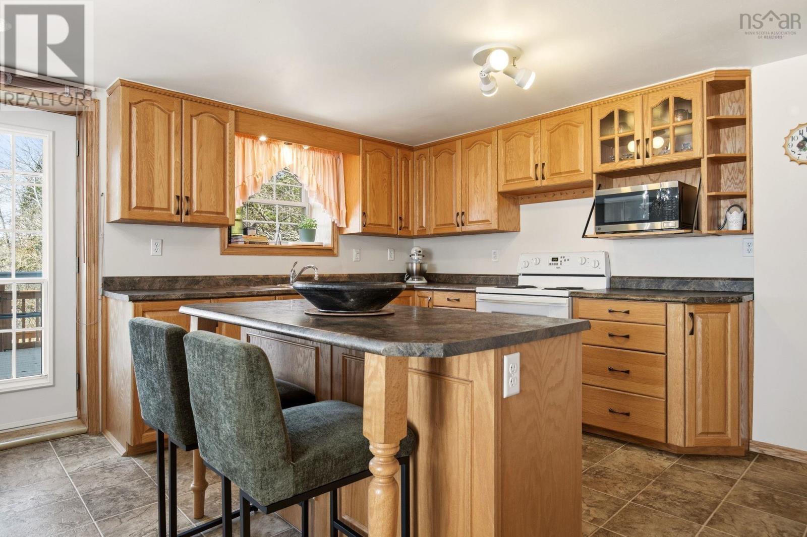 12780 HIGHWAY 215 ADMIRAL ROCK - 8