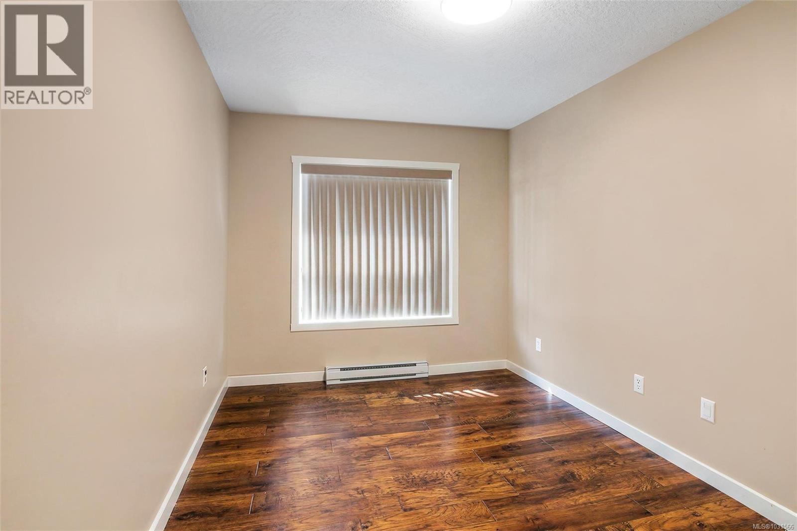 #319 273 CORONATION AVE - 14