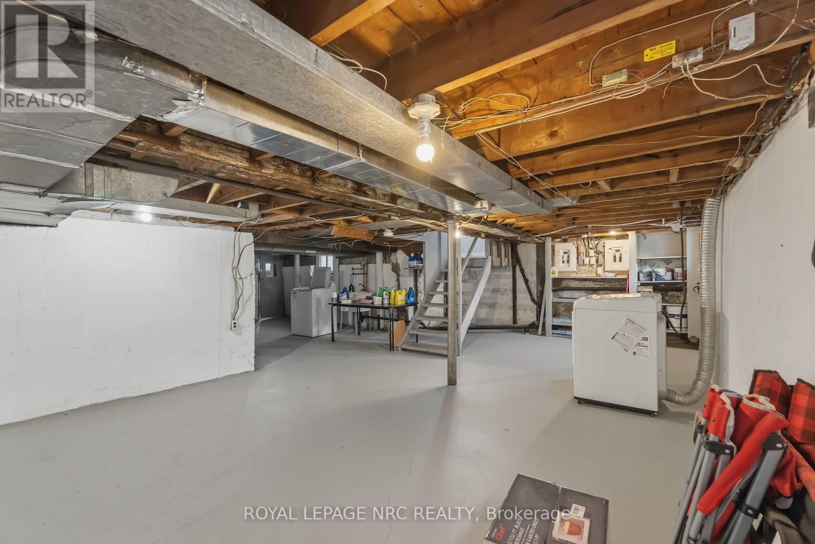 1 LINWOOD STREET - 45