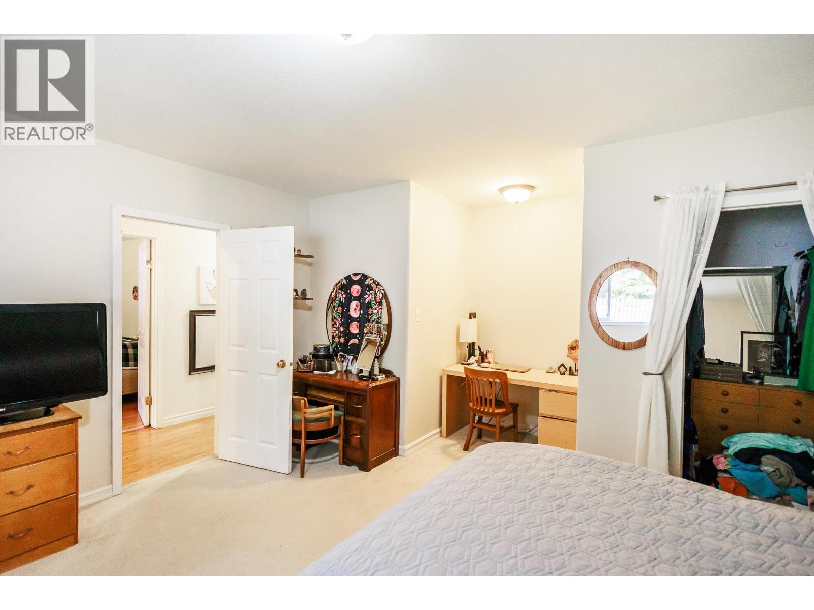 4674 MARTEN DRIVE - 18