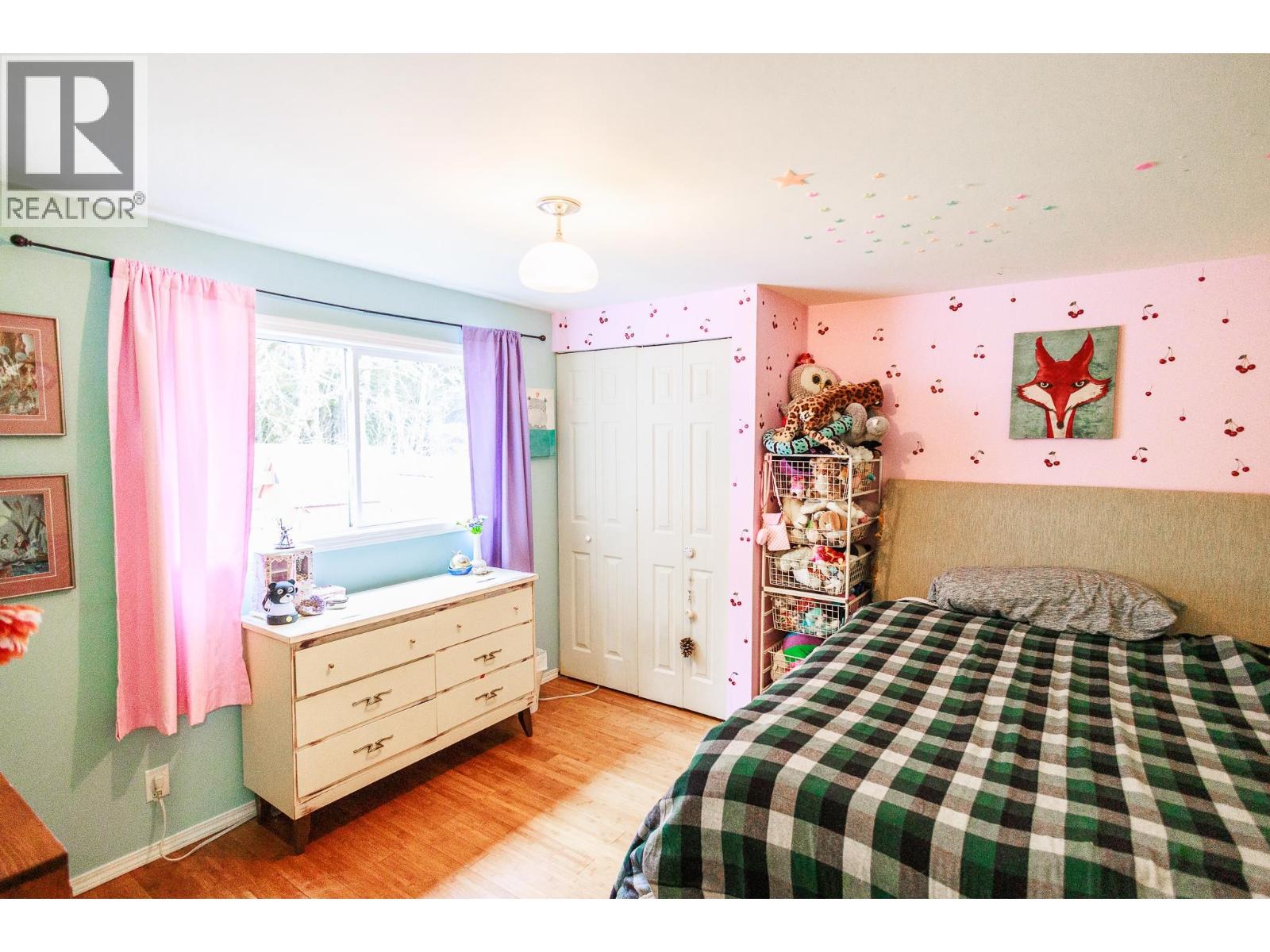 4674 MARTEN DRIVE - 20