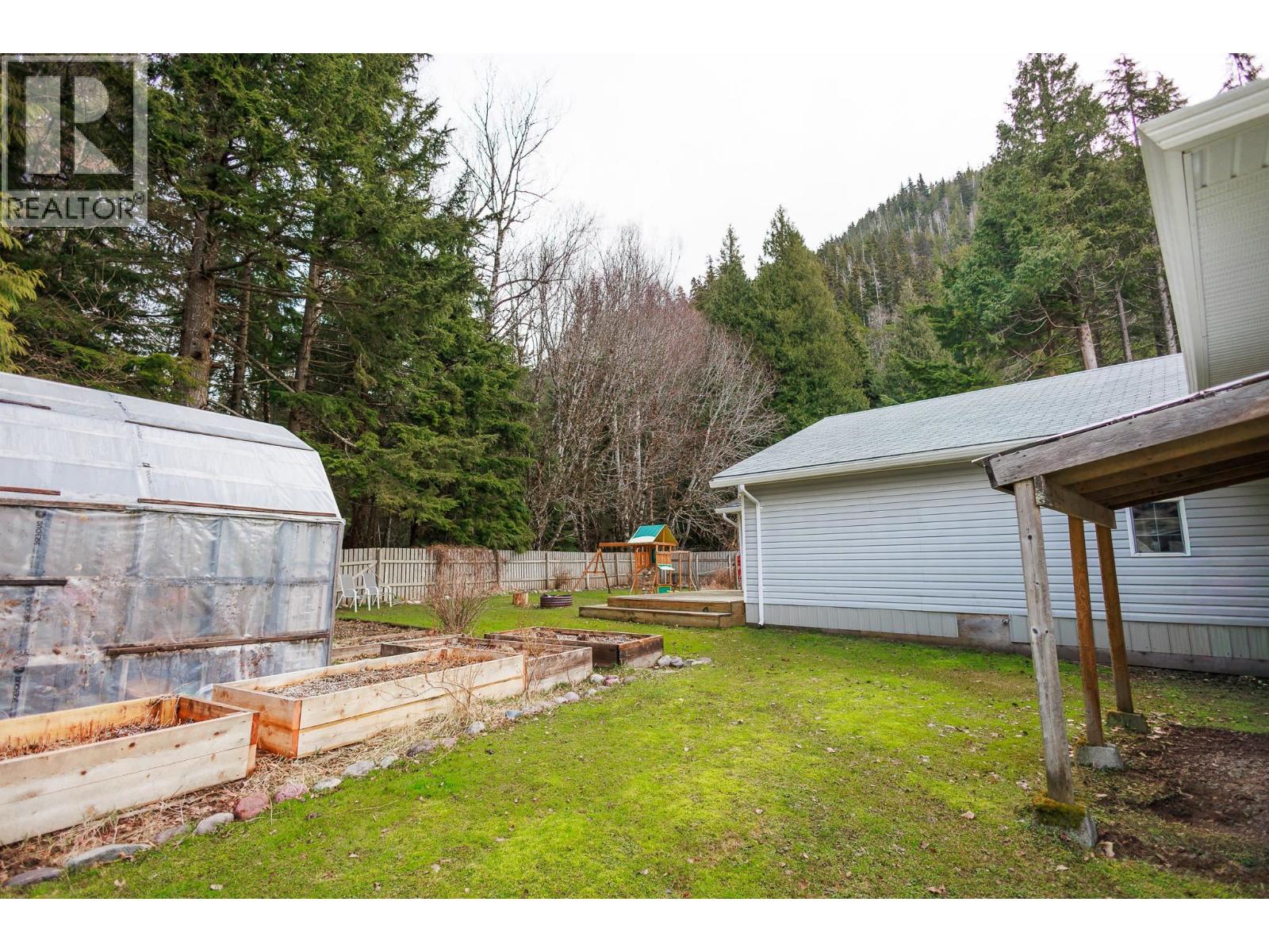 4674 MARTEN DRIVE - 25