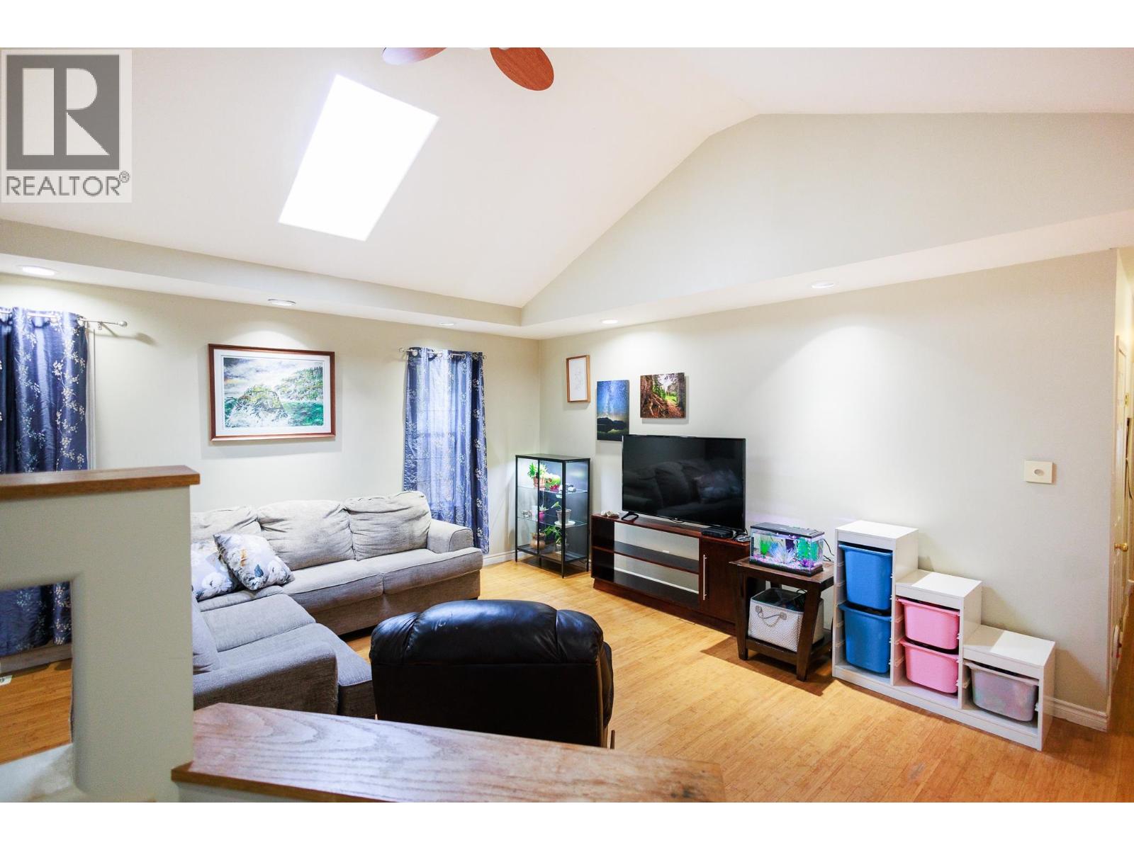 4674 MARTEN DRIVE - 5