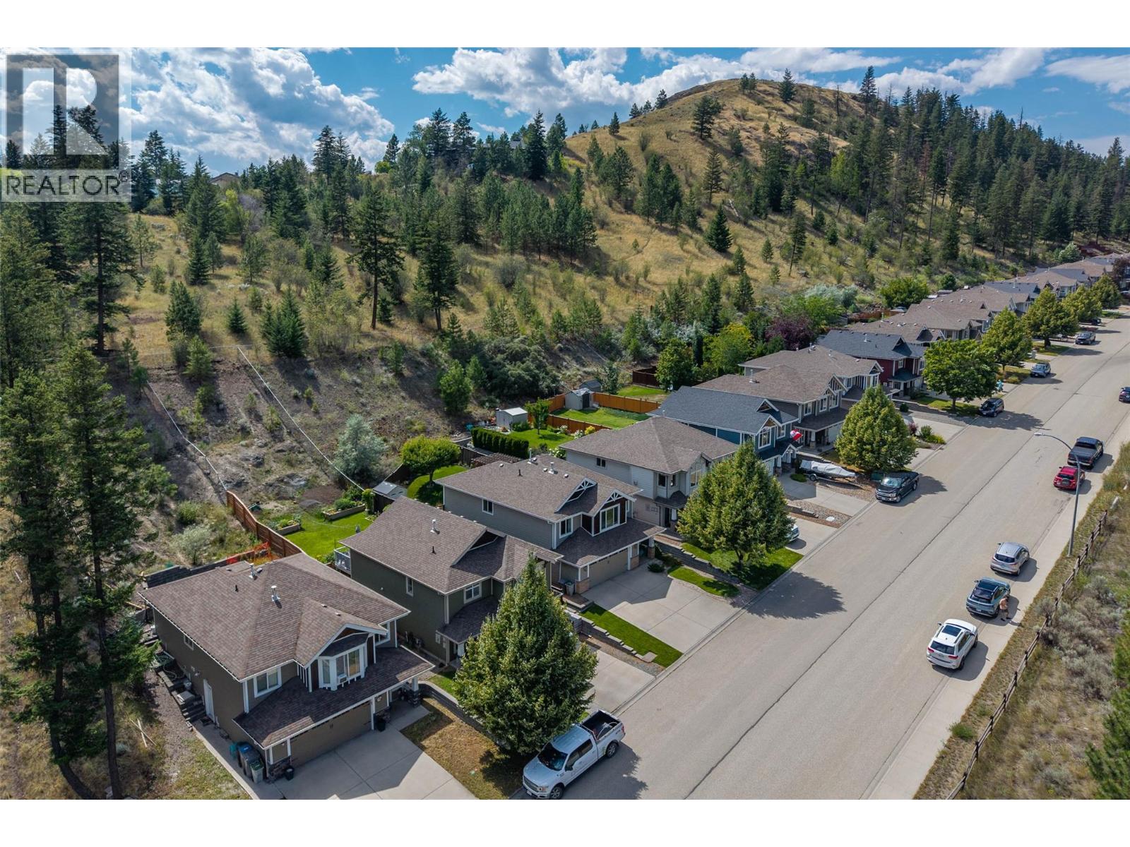 1458 PACIFIC WAY - 39