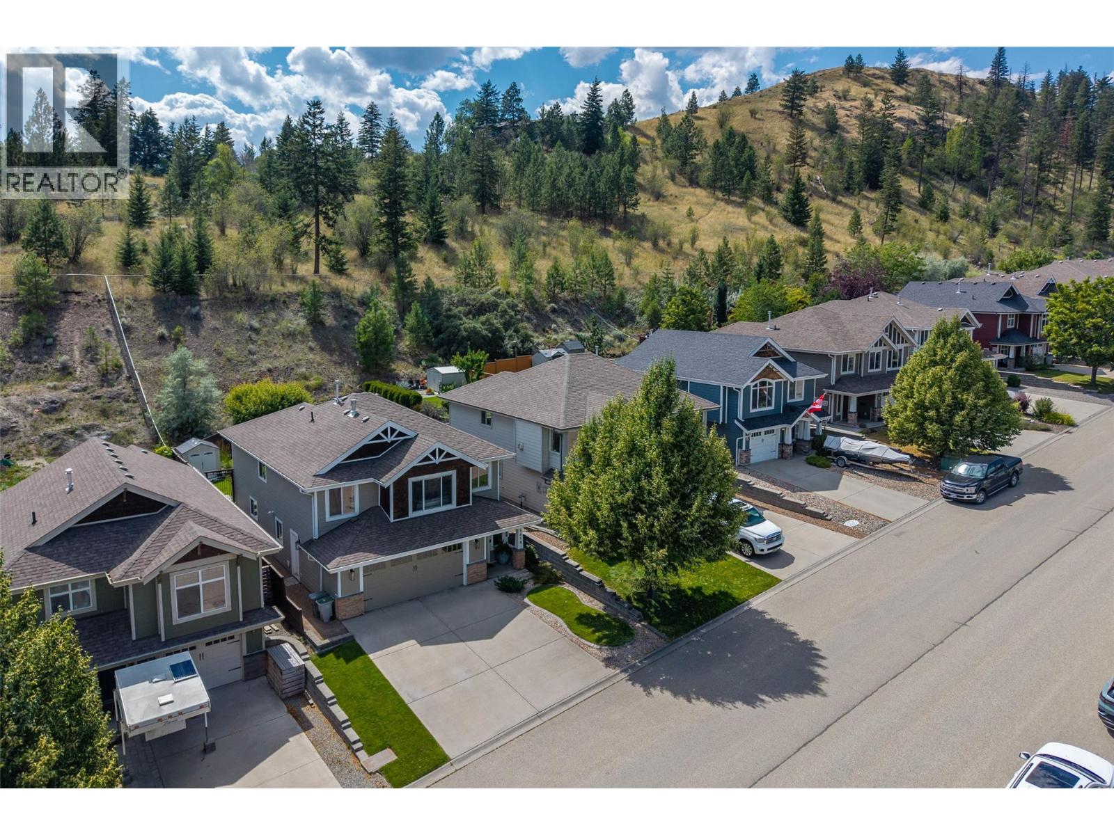 1458 PACIFIC WAY - 40