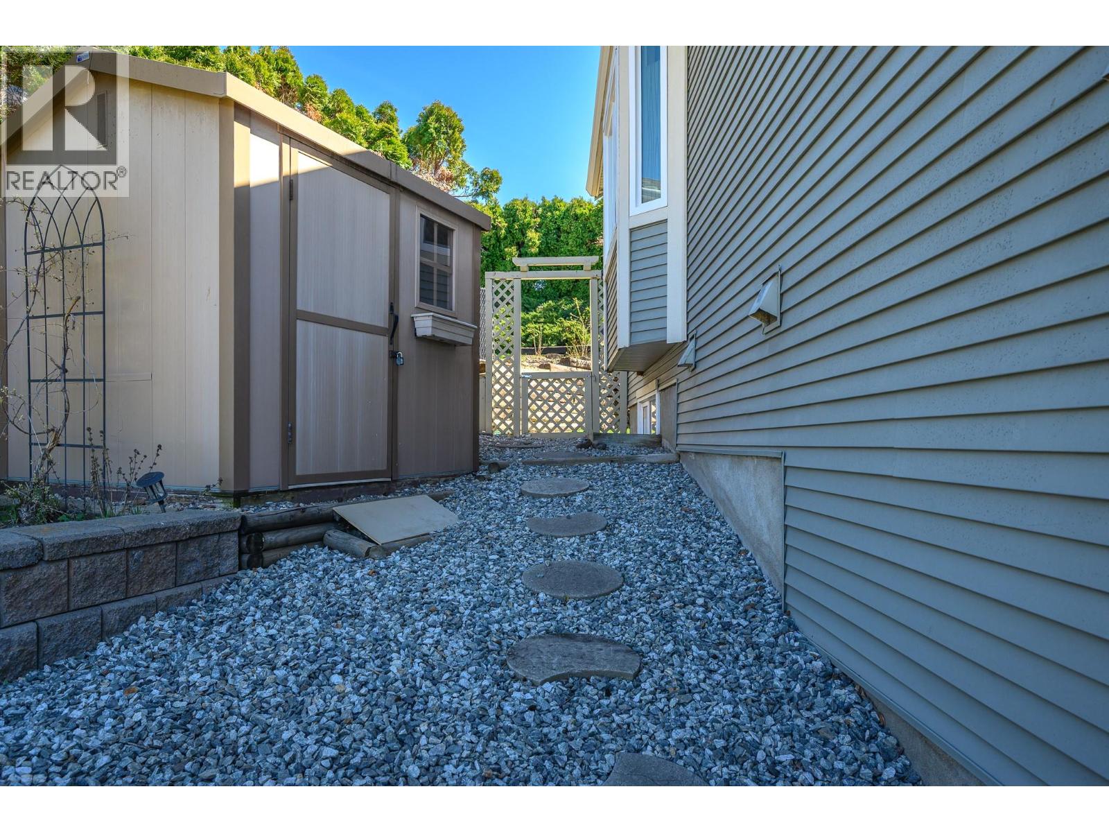 4401 Wellington Drive, Vernon