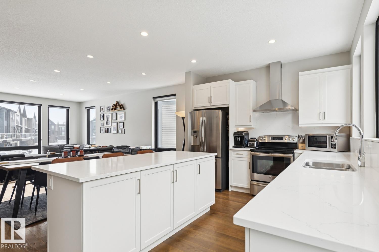 #9 1304 RUTHERFORD RD SW, Edmonton