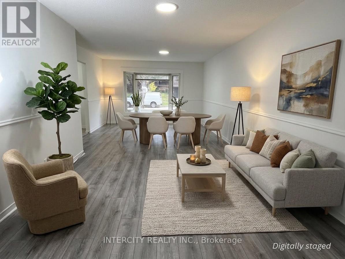 MAIN FLOOR - 260 BRITANNIA AVENUE