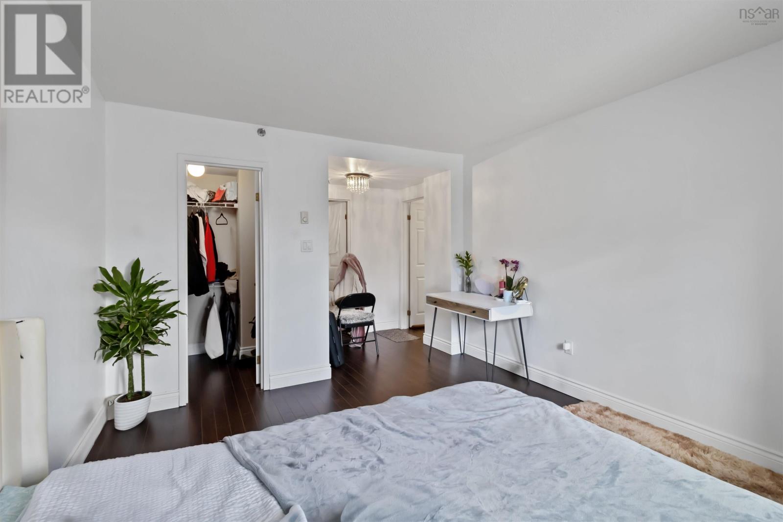 #312 61 NELSONS LANDING BOULEVARD - 16