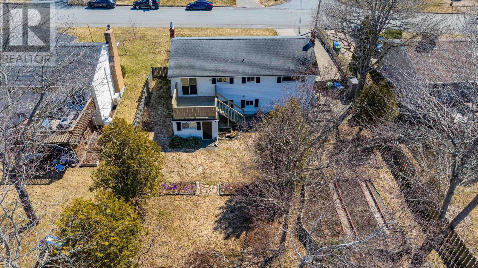 34 LETHBRIDGE AVENUE - 29