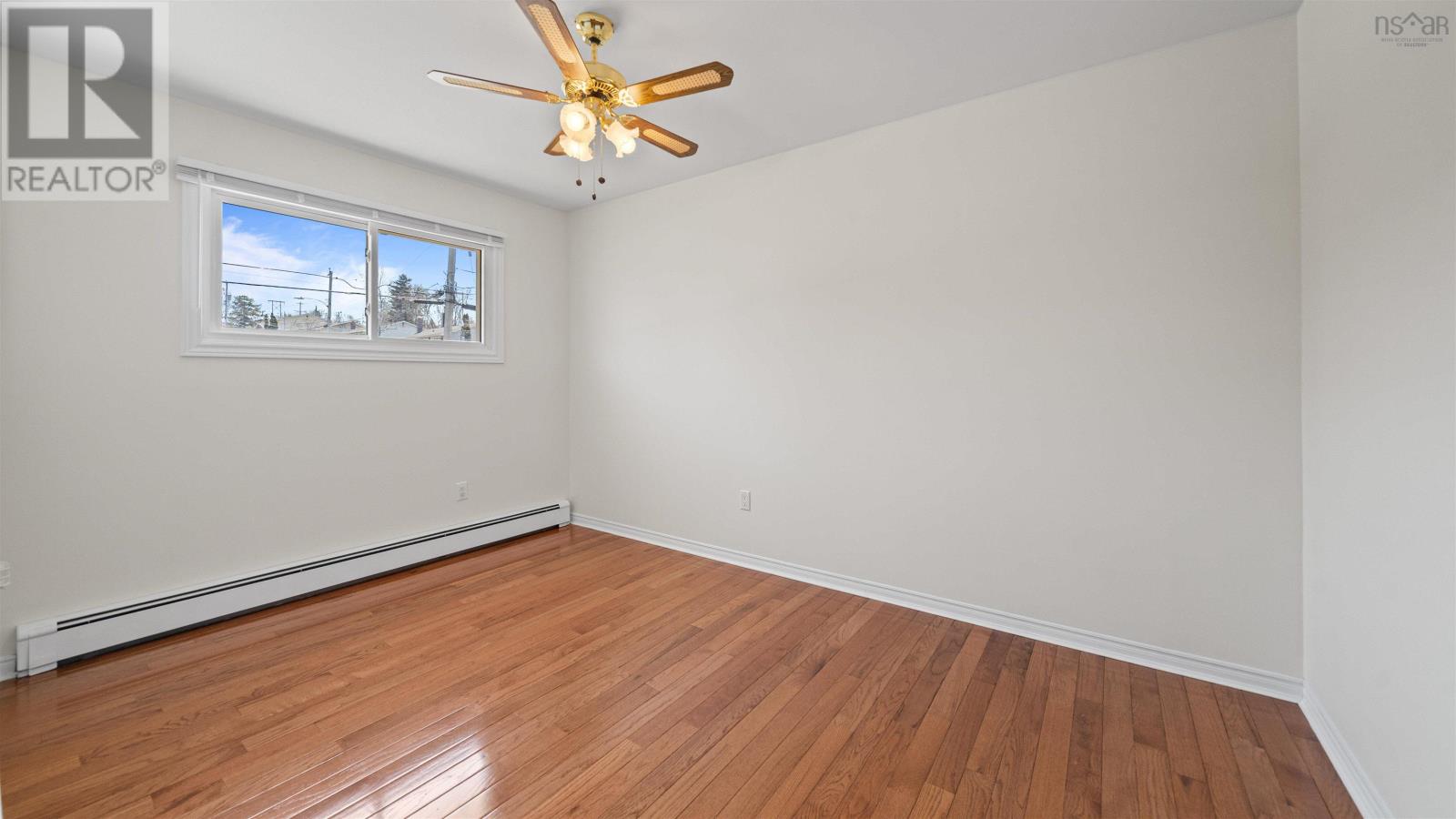 34 LETHBRIDGE AVENUE - 15