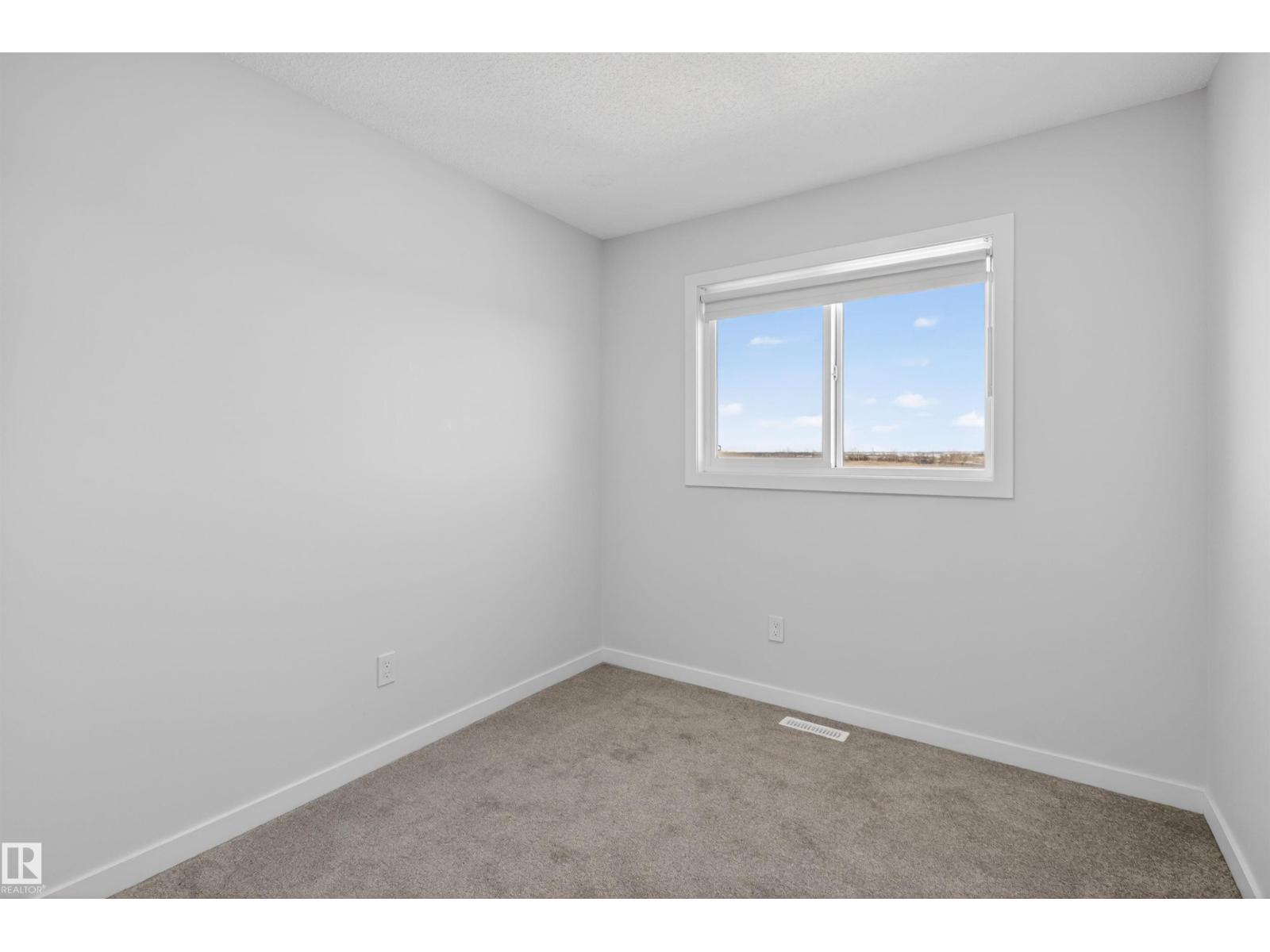 2422 TRUMPETER WY NW, Edmonton