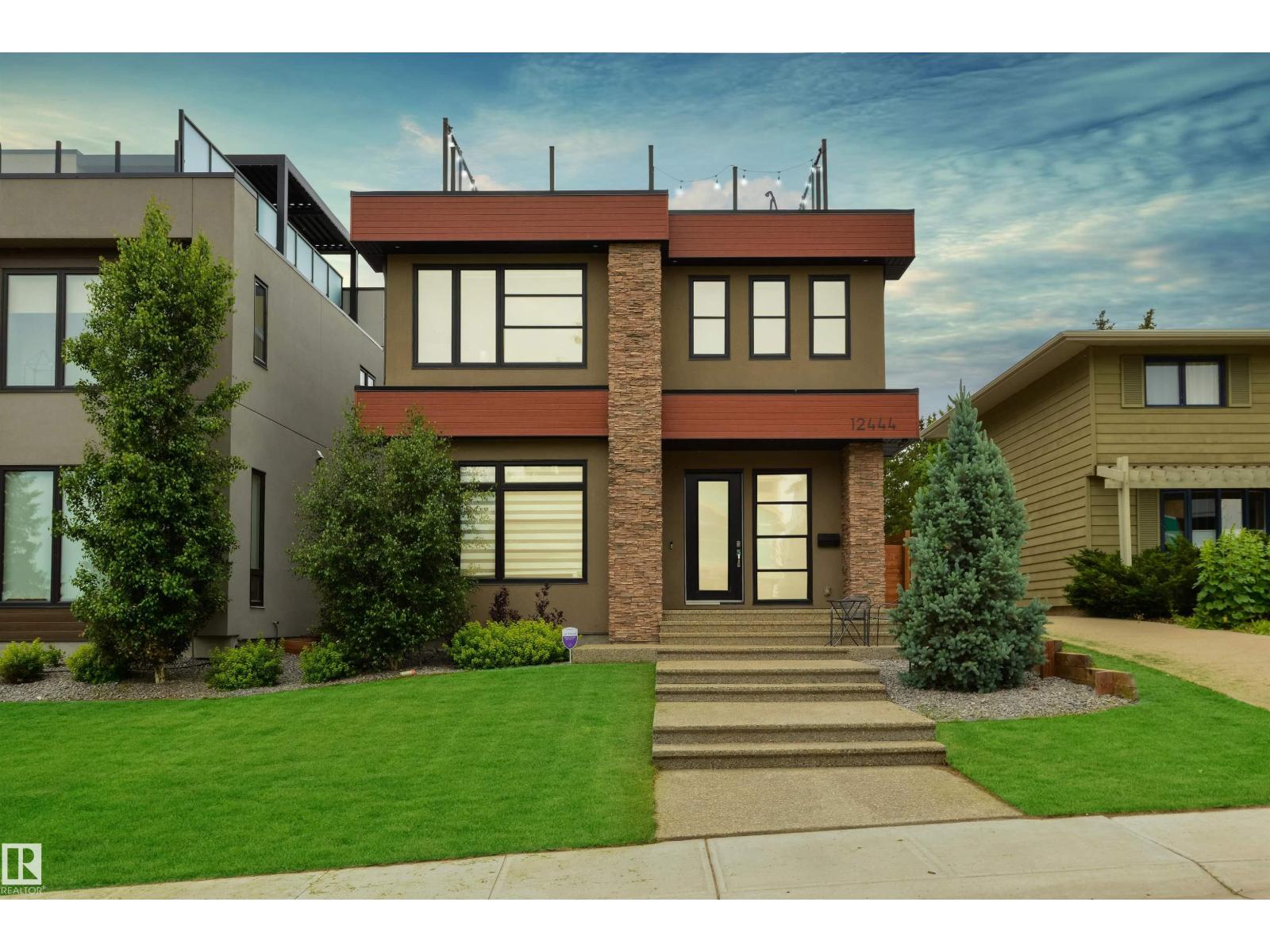 12444 LANSDOWNE DR NW, Edmonton