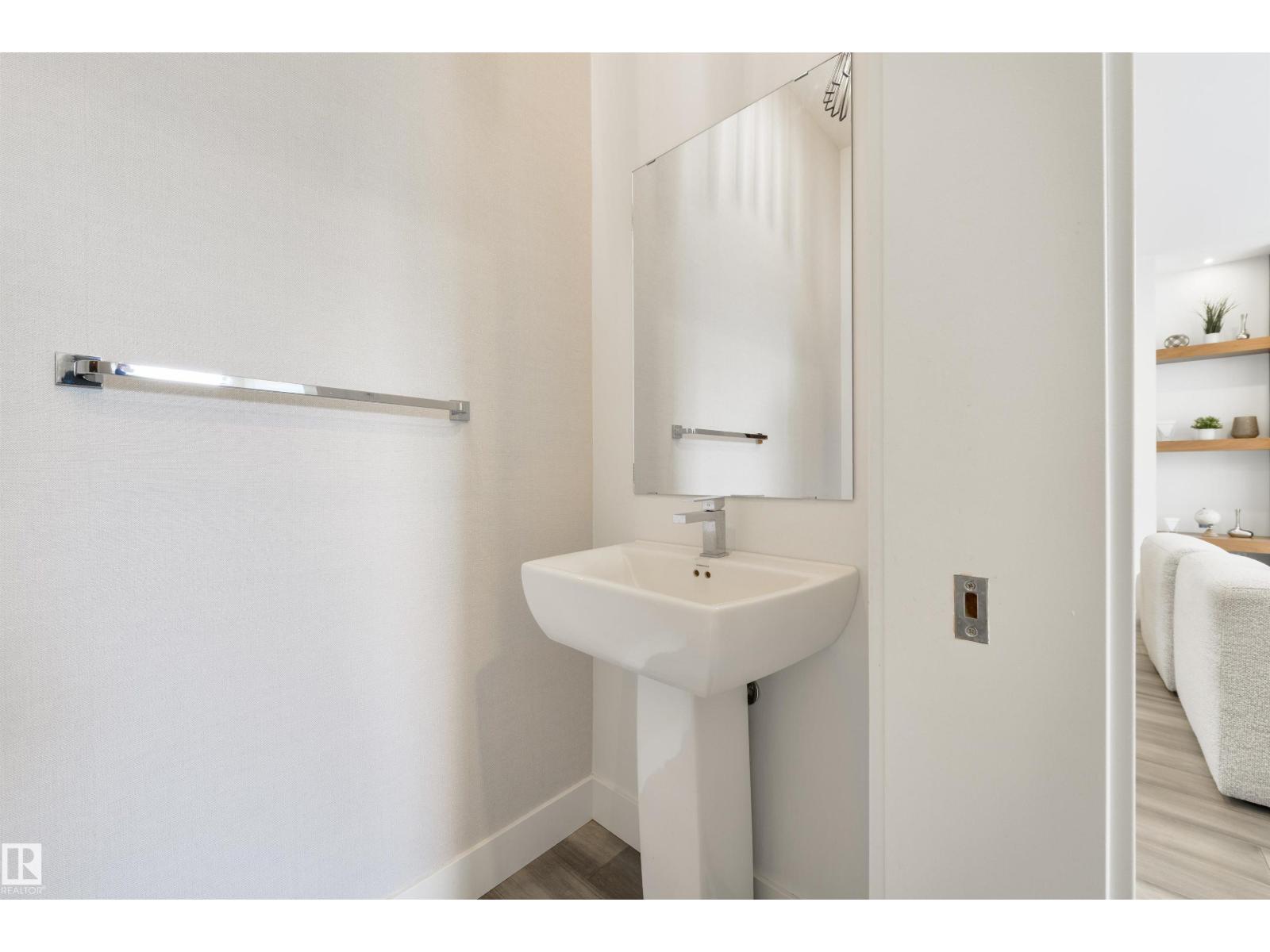 12444 LANSDOWNE DR NW, Edmonton