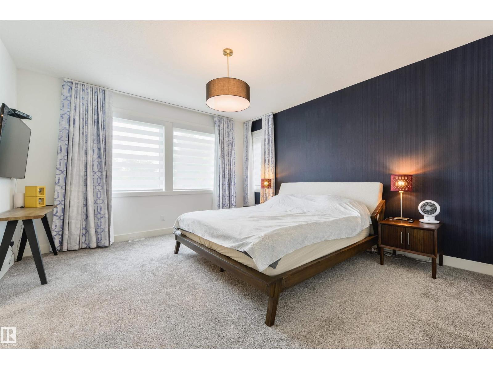 12444 LANSDOWNE DR NW, Edmonton