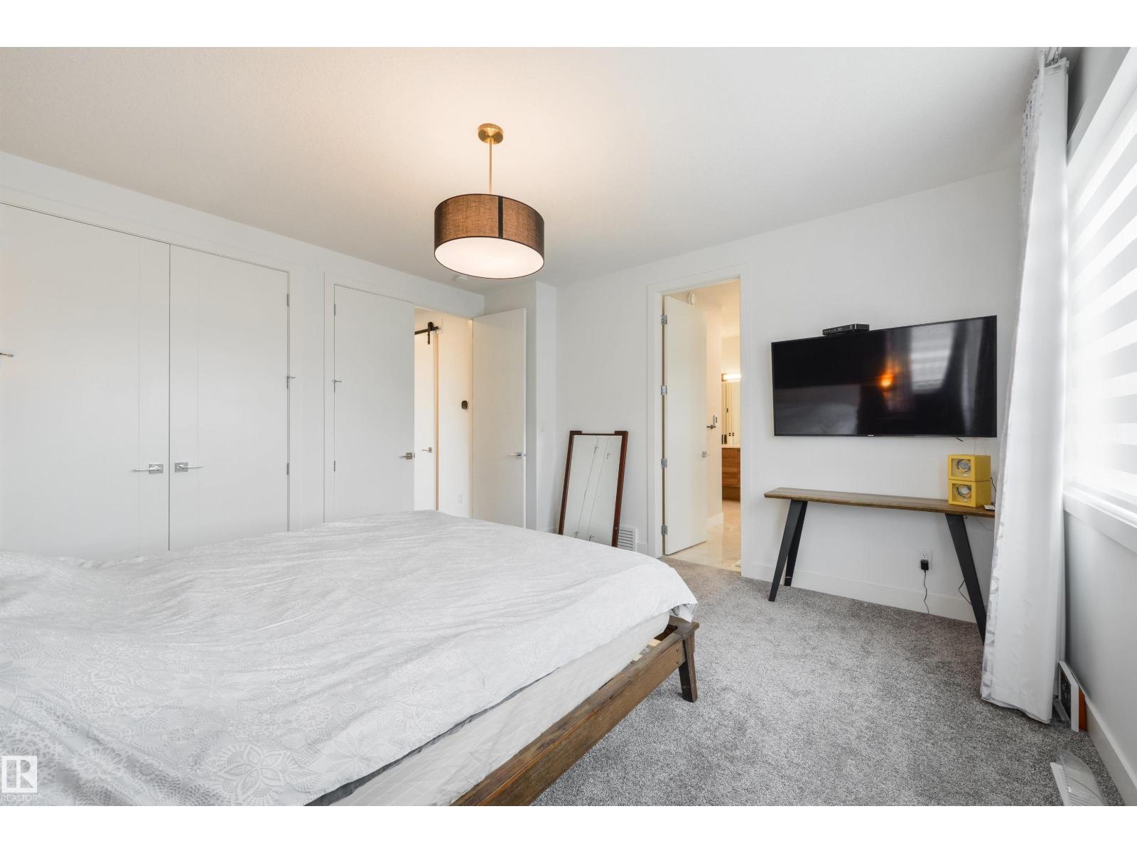 12444 LANSDOWNE DR NW, Edmonton