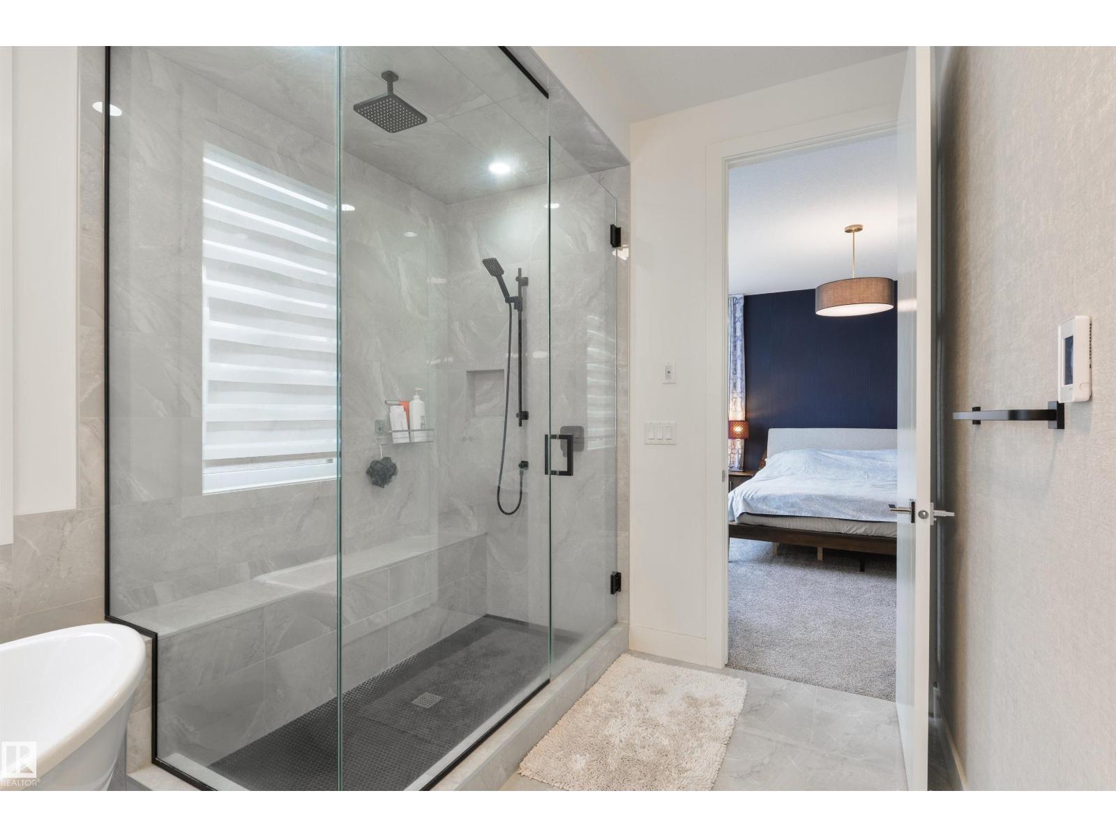 12444 LANSDOWNE DR NW, Edmonton