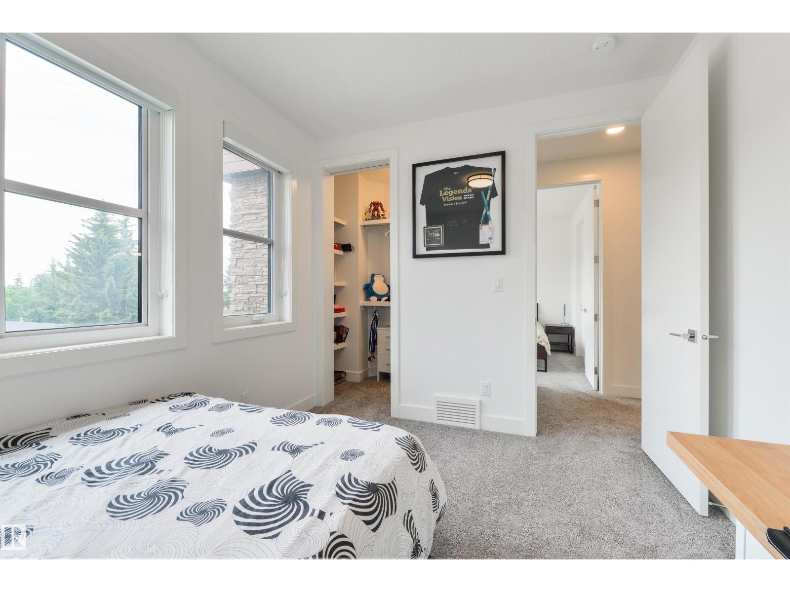 12444 LANSDOWNE DR NW, Edmonton