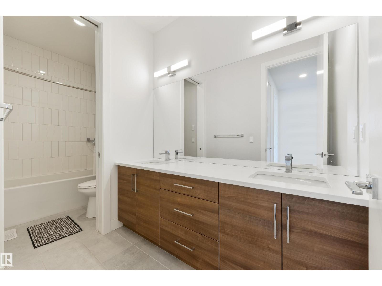 12444 LANSDOWNE DR NW, Edmonton