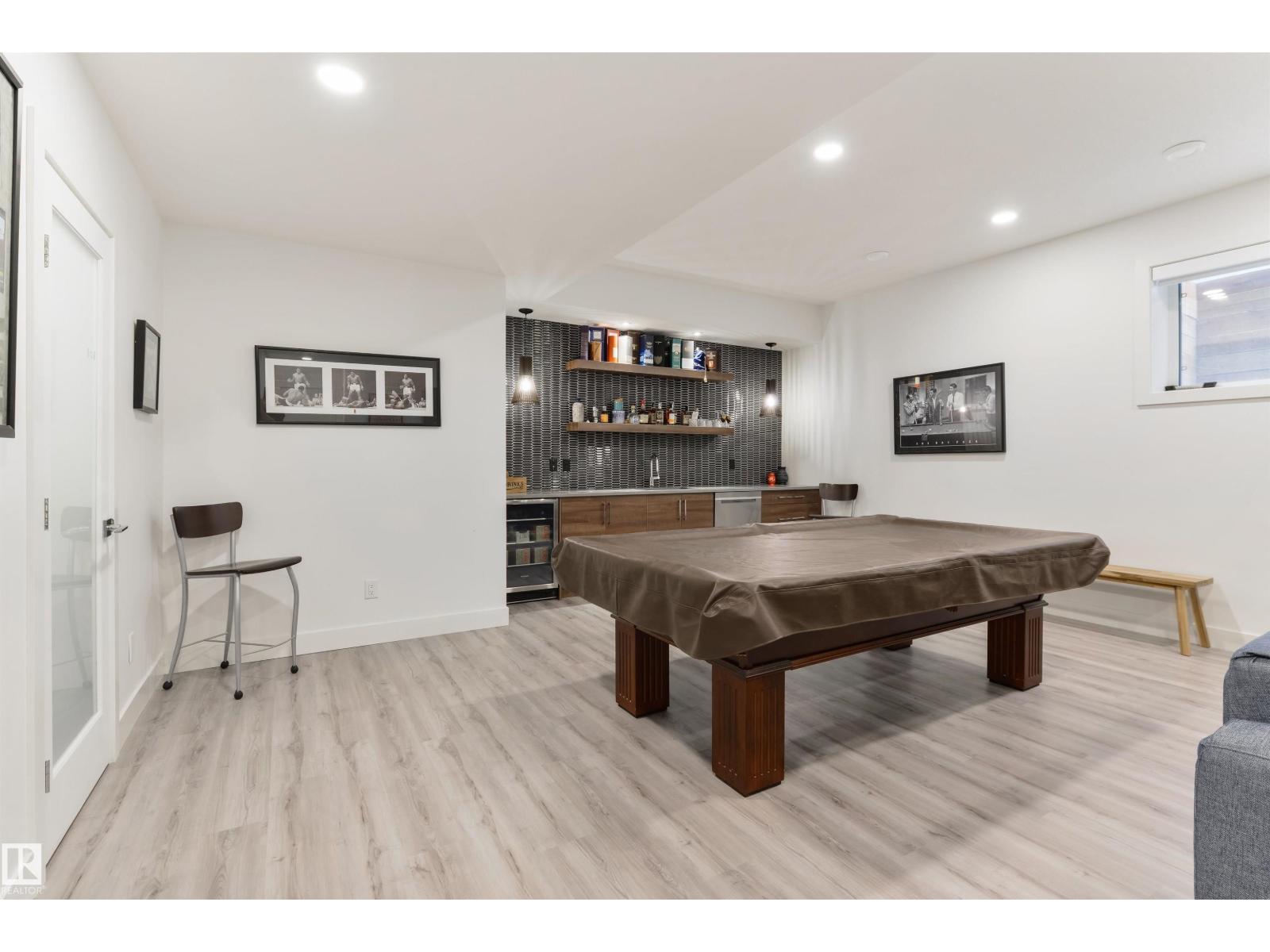 12444 LANSDOWNE DR NW, Edmonton