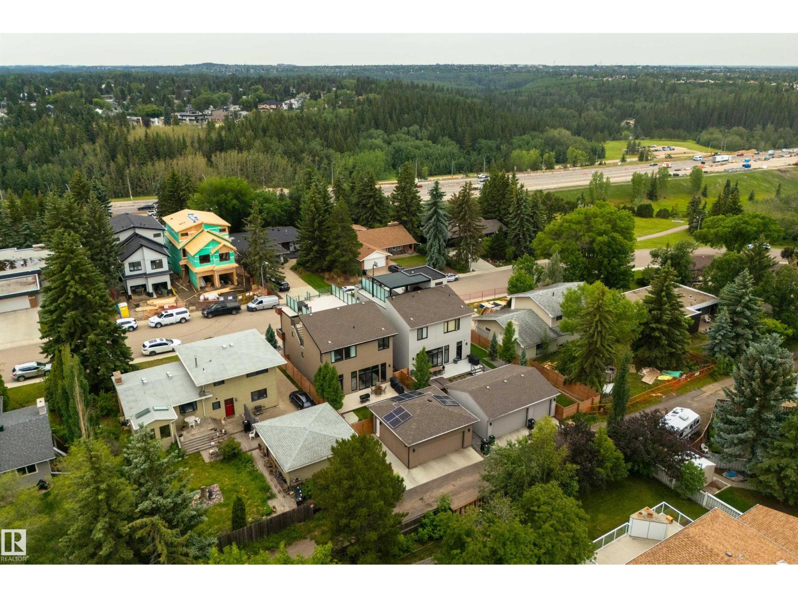 12444 LANSDOWNE DR NW, Edmonton