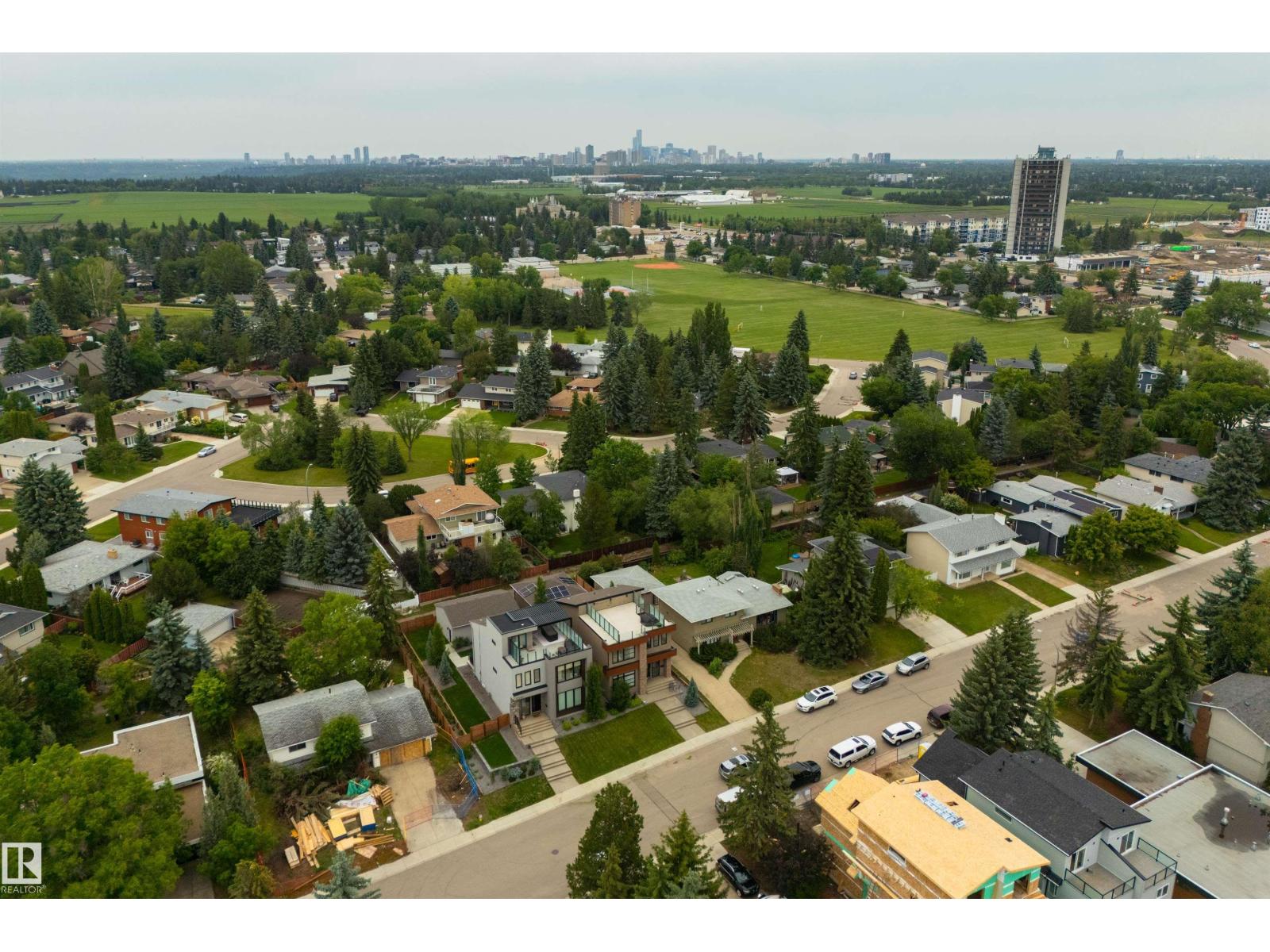 12444 LANSDOWNE DR NW, Edmonton