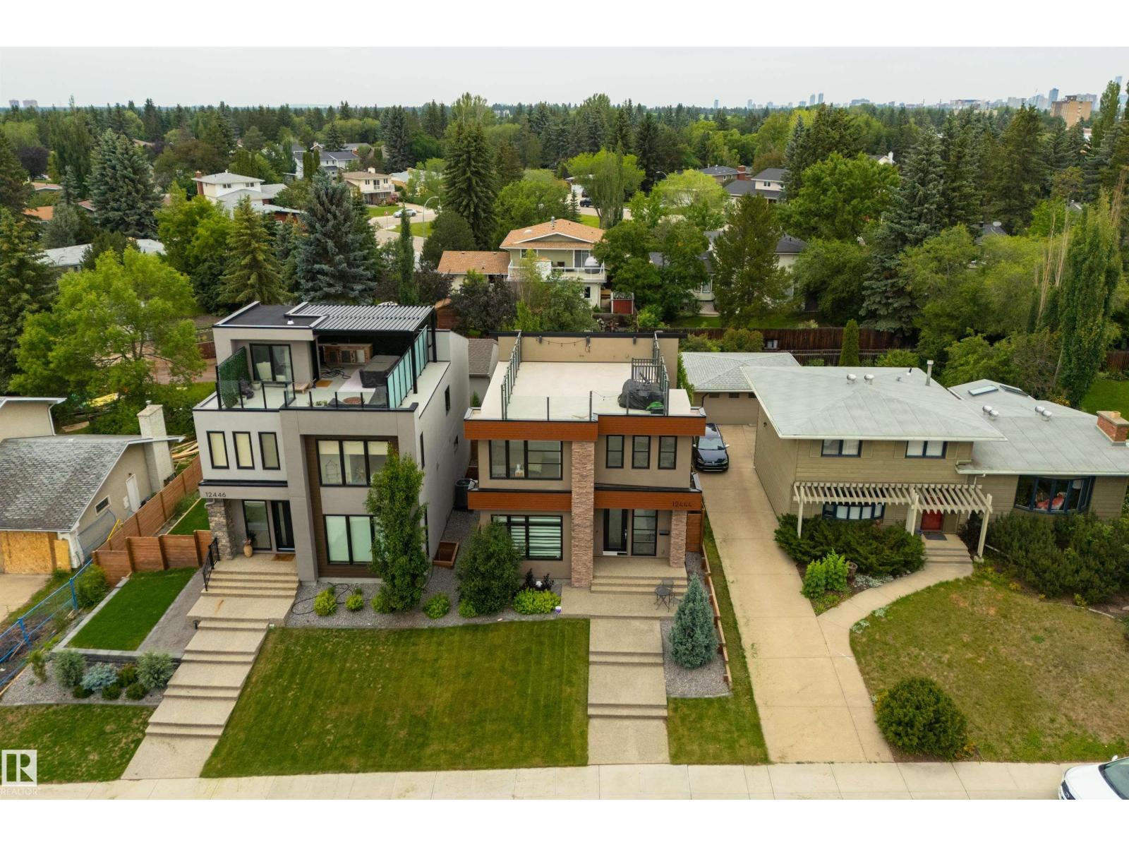 12444 LANSDOWNE DR NW, Edmonton