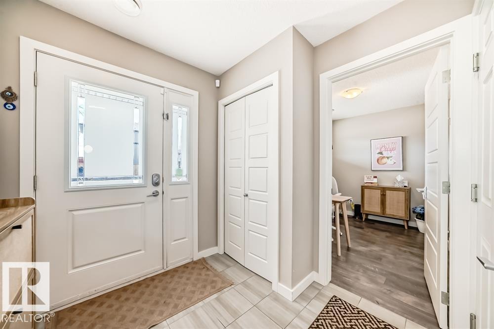 3346 15A AV NW, Edmonton