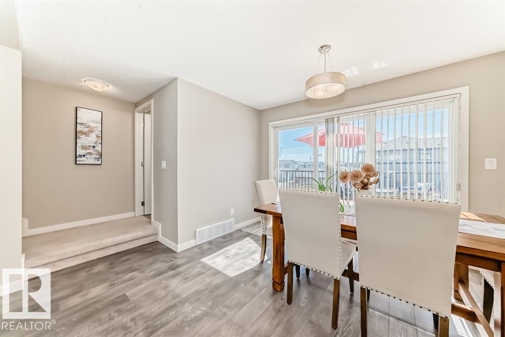 3346 15A AV NW, Edmonton