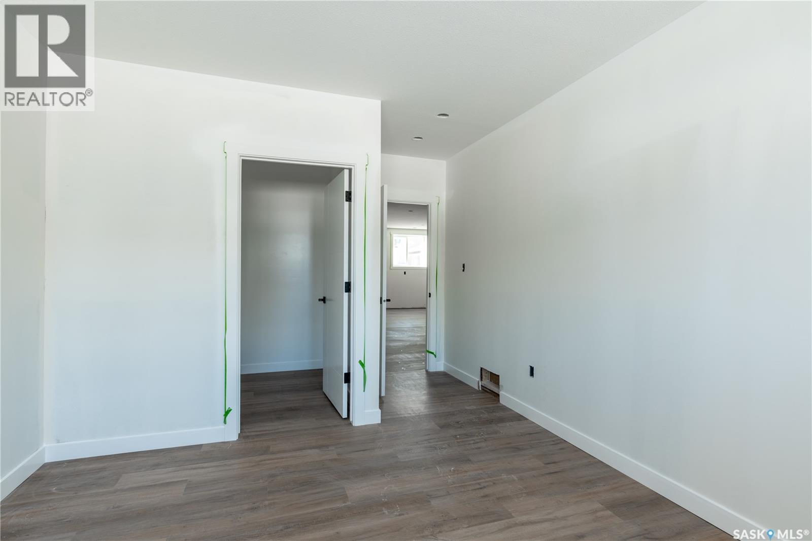 1154 POLEY STREET N - 23