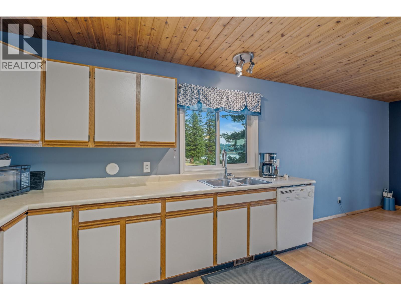 2496 BIG LAKE-TYEE LAKE ROAD - 20