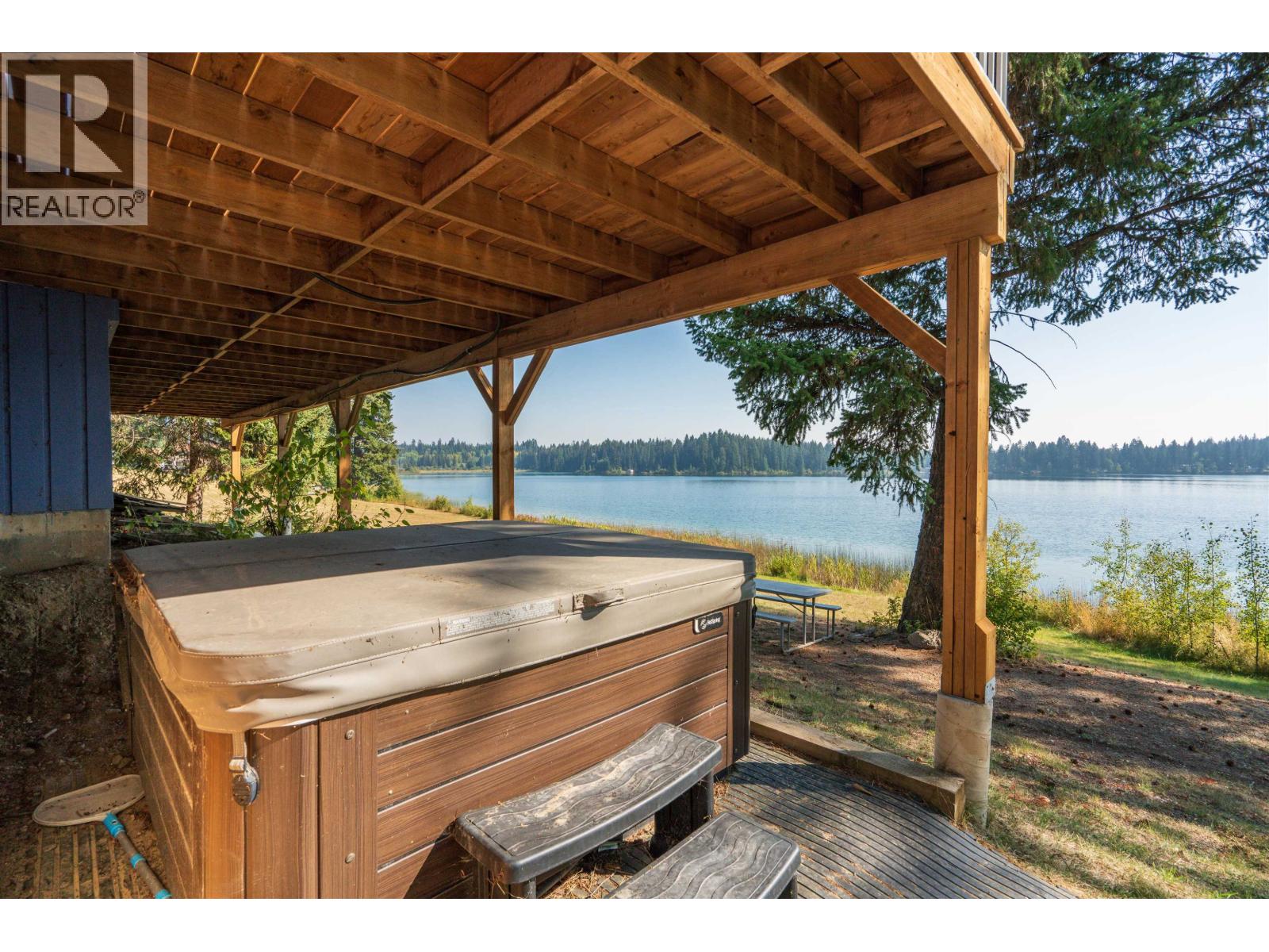 2496 BIG LAKE-TYEE LAKE ROAD - 32