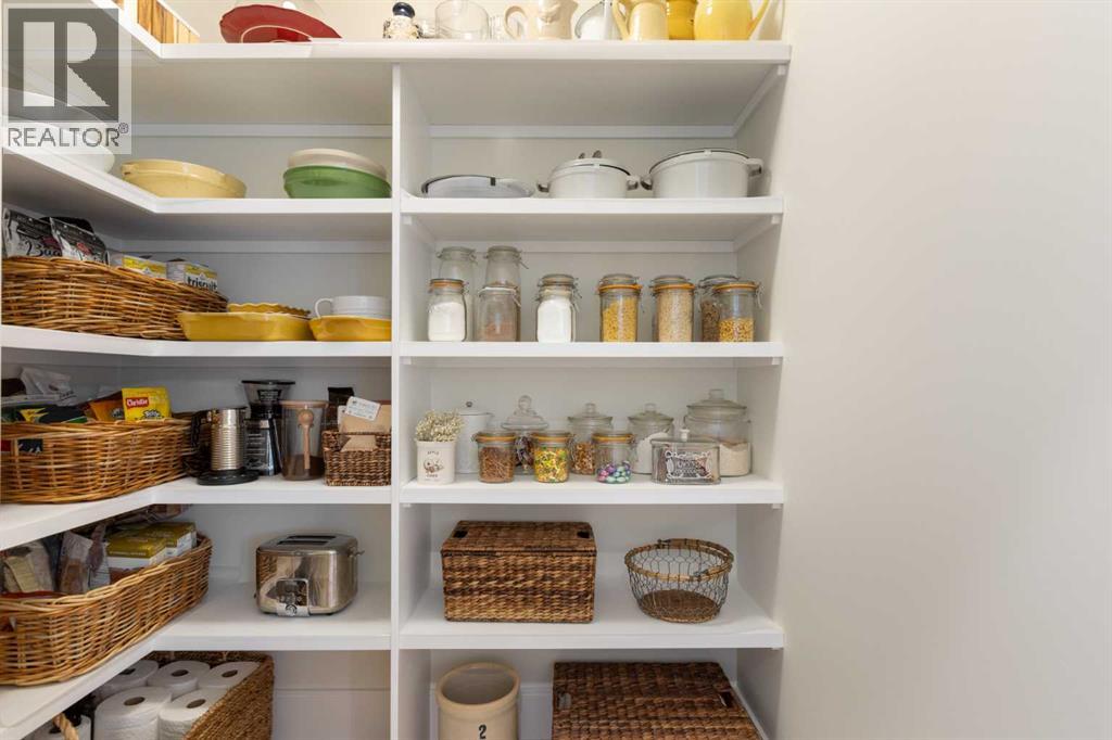 
          44 Alpine Common Southwest
            <br/>
            <span>Calgary</span>
            , 
            <span>AB</span>
             <span>T2Y0V3</span>
         - Photo 18