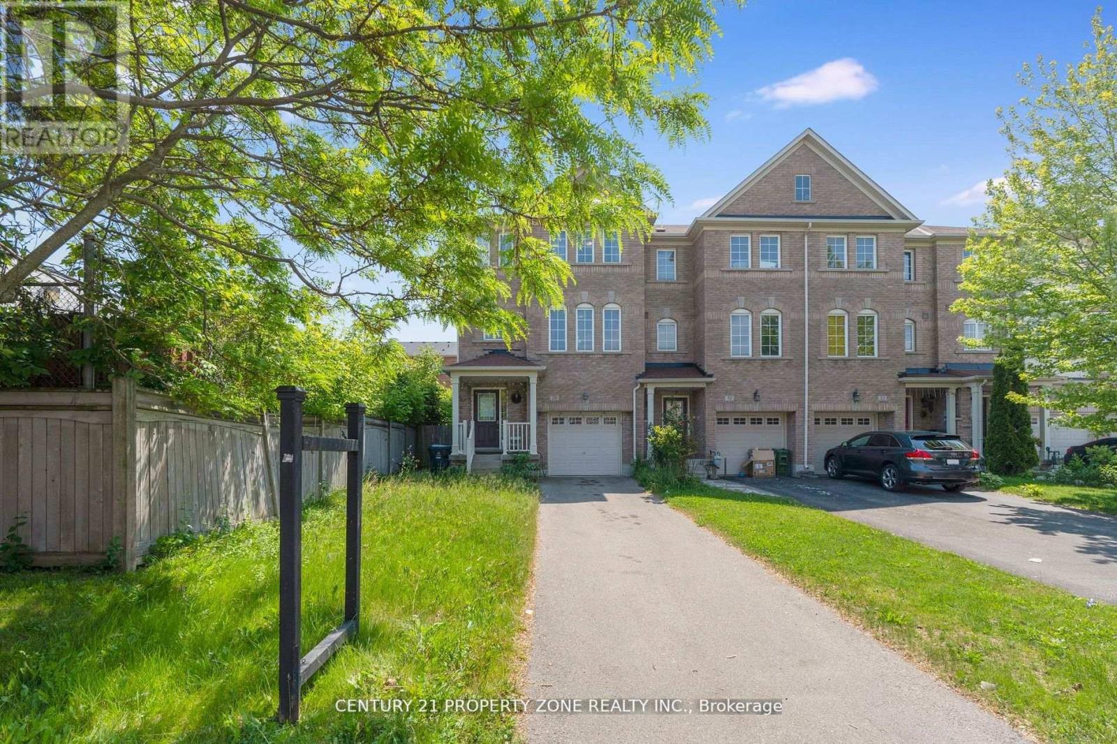 28 SEMINOFF STREET - 2