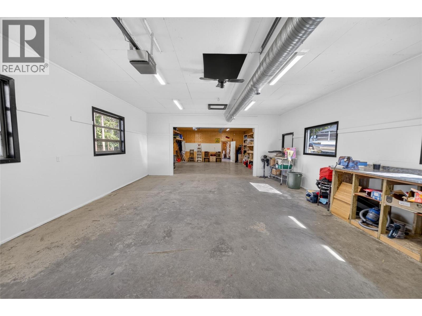 2800 34th Avenue S, Cranbrook