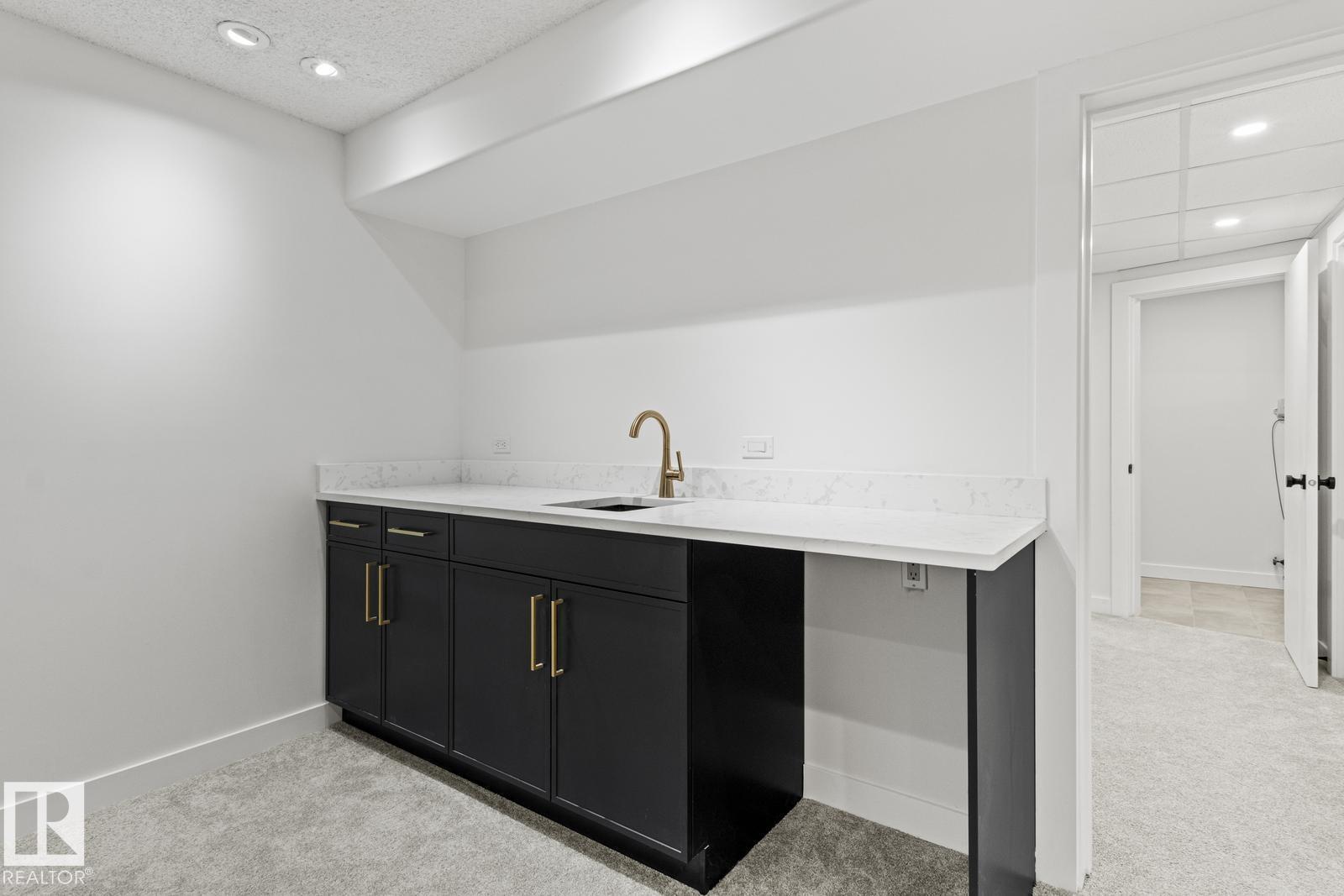 10629 79 ST NW, Edmonton