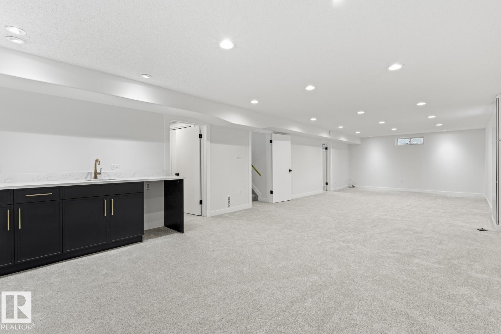 10629 79 ST NW, Edmonton