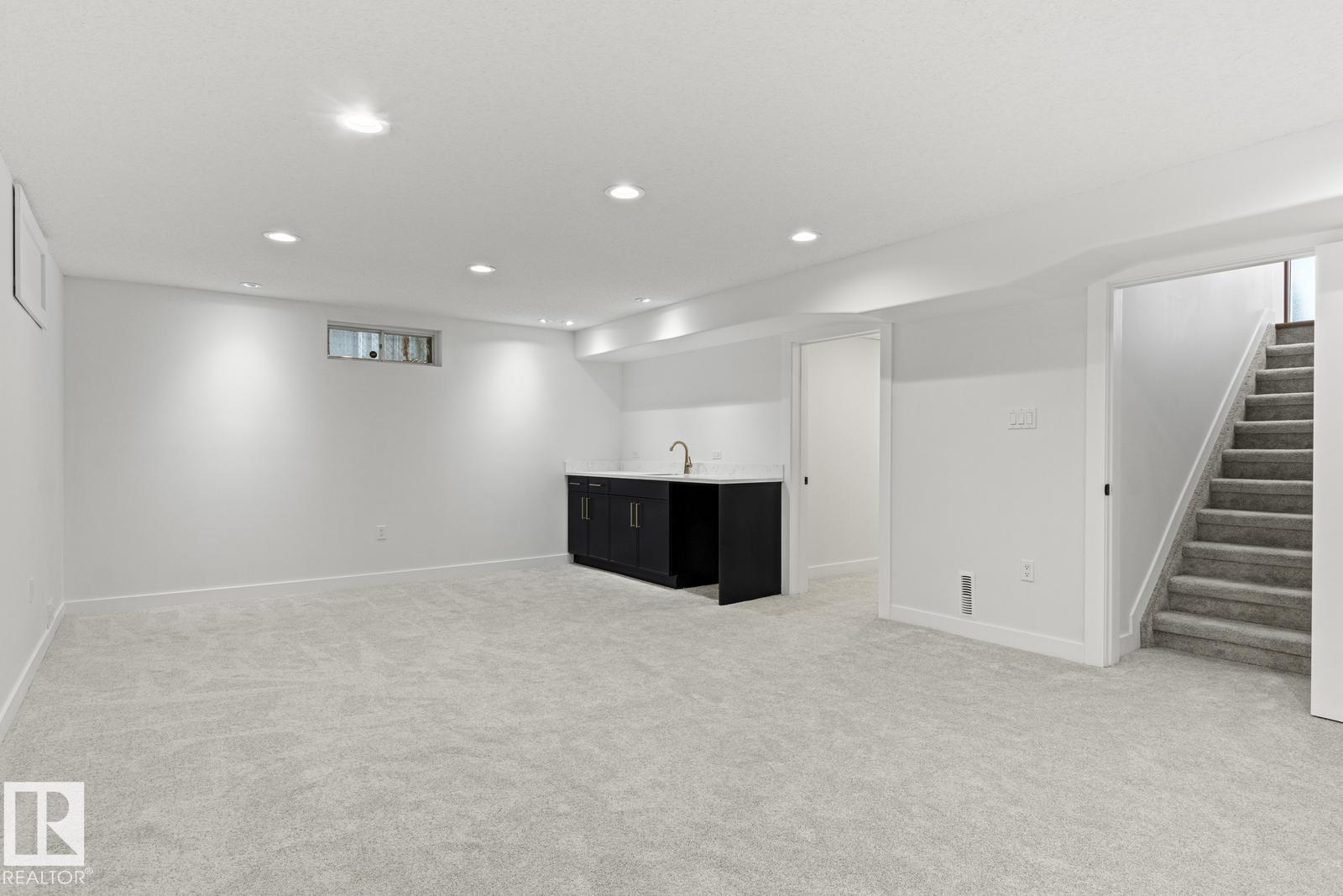 10629 79 ST NW, Edmonton