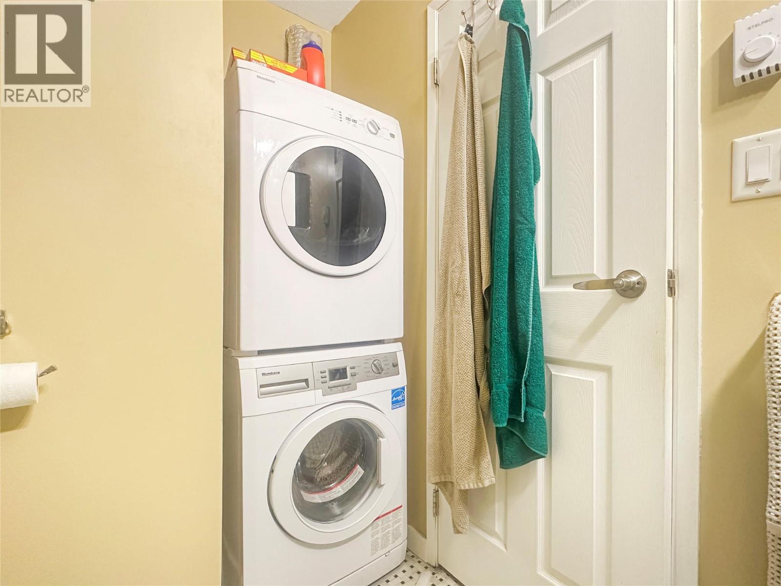 337 MCKINNEY Road Unit# 211, Oliver